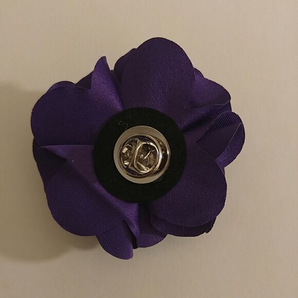 MEN'S SOLID PURPLE LAPEL FLOWER. - Picture 2 of 3